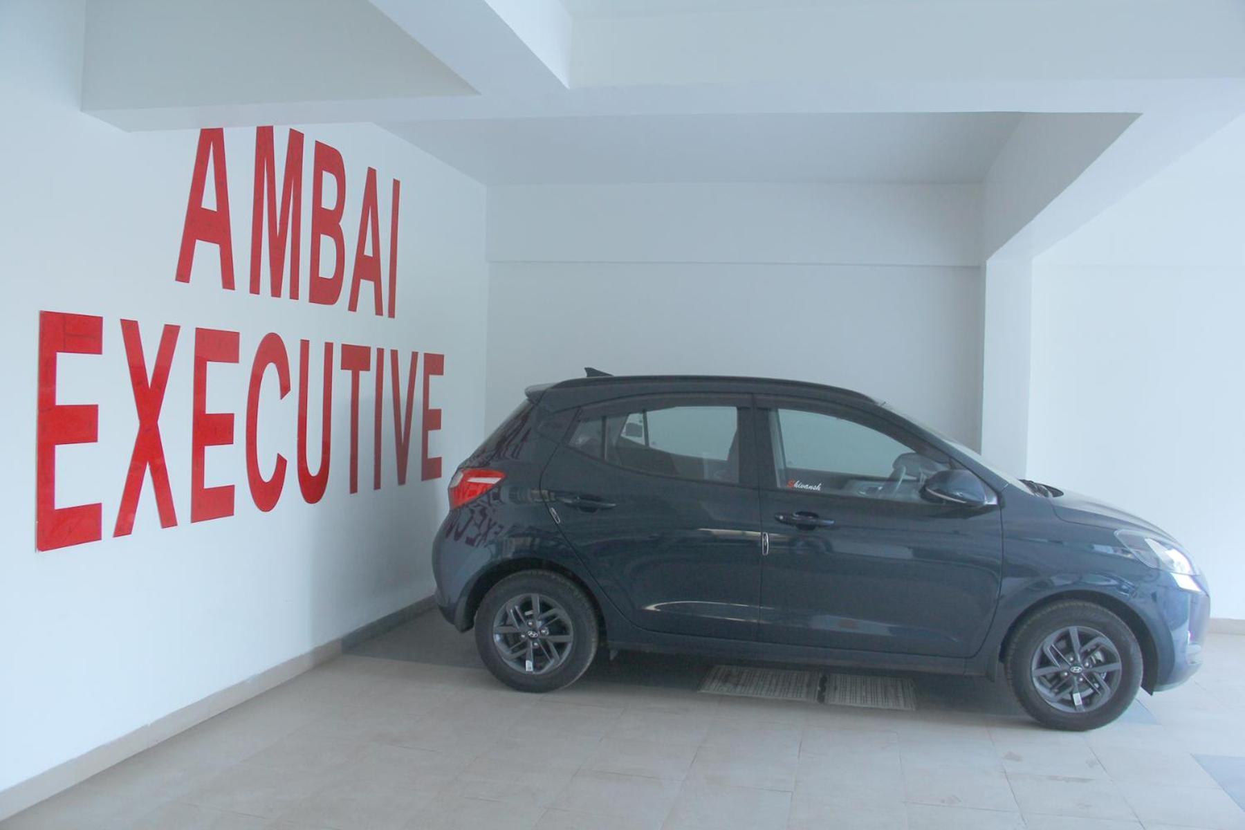 Hotel Ambai Executive Tuljapur Eksteriør bilde